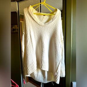 NWOT FREEPEOPLE BROOKSIDE cream pullover 🌟